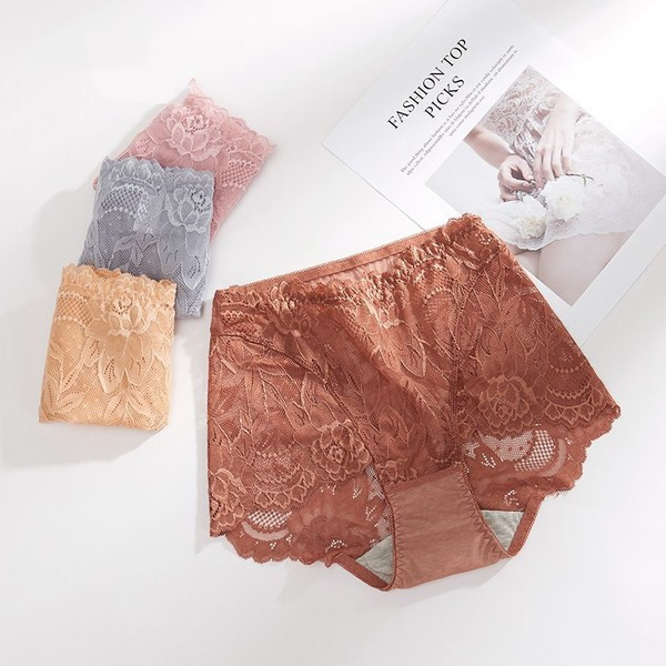 Σετ από τέσσερα γυναικεία μπικίνι με ψηλή μέση και δαντέλα