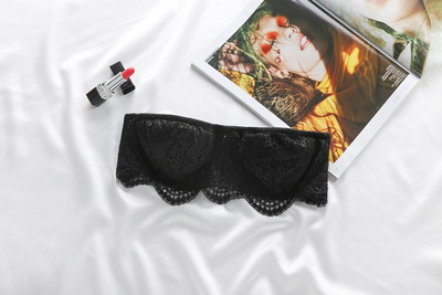 Stílusos női melltartó típusú bridget csipkével