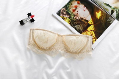 Stílusos női melltartó típusú bridget csipkével