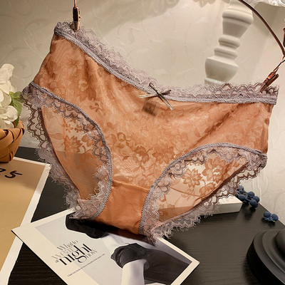 Δαντελωτό μπικίνι με πλέγμα και κορδέλα