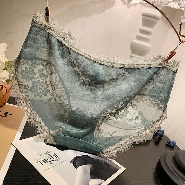 Δαντελωτό μπικίνι με πλέγμα και κορδέλα