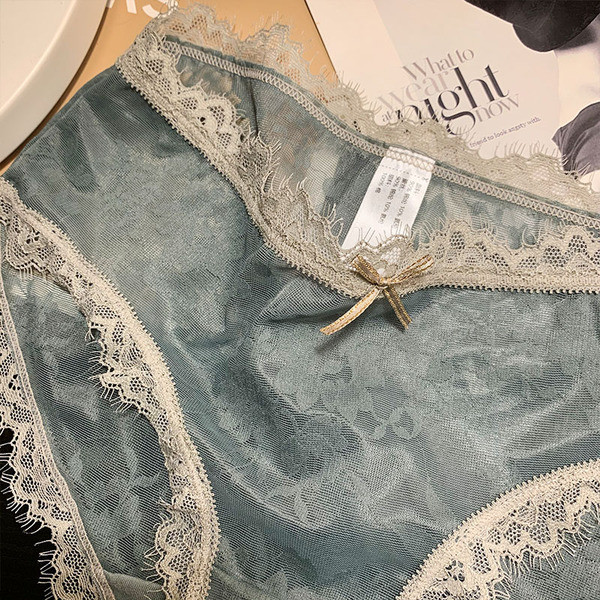 Δαντελωτό μπικίνι με πλέγμα και κορδέλα