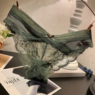 Női csipke bikini keresztgumival