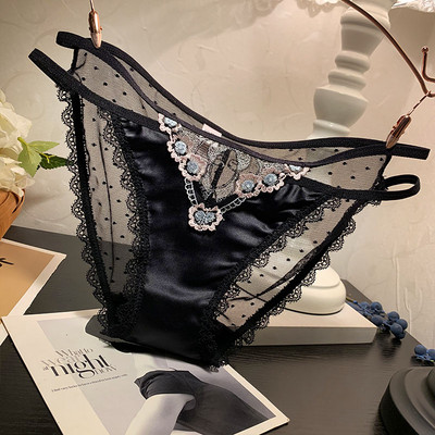 Γυναικείο μπικίνι με διαφανό πίσω μέρος  και κεντημένα λουλούδια