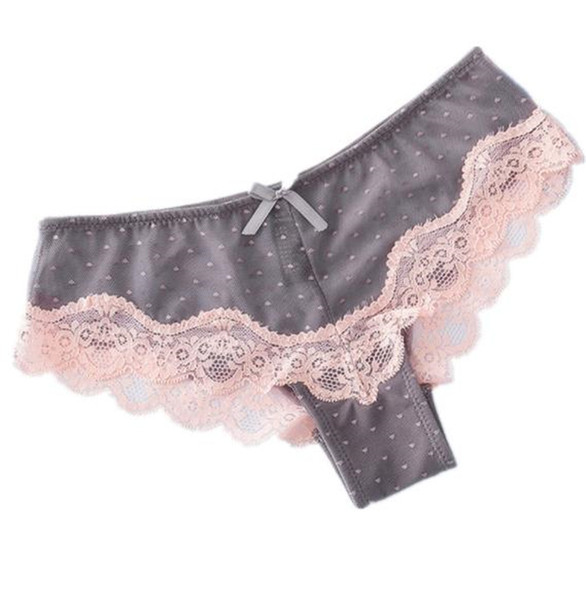 Γυναικείο μπικίνι με δαντέλα και κορδέλα