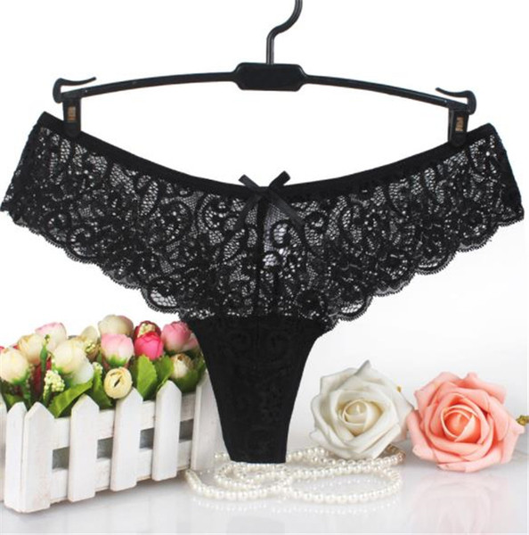 Női bikini típusú csipke tangák