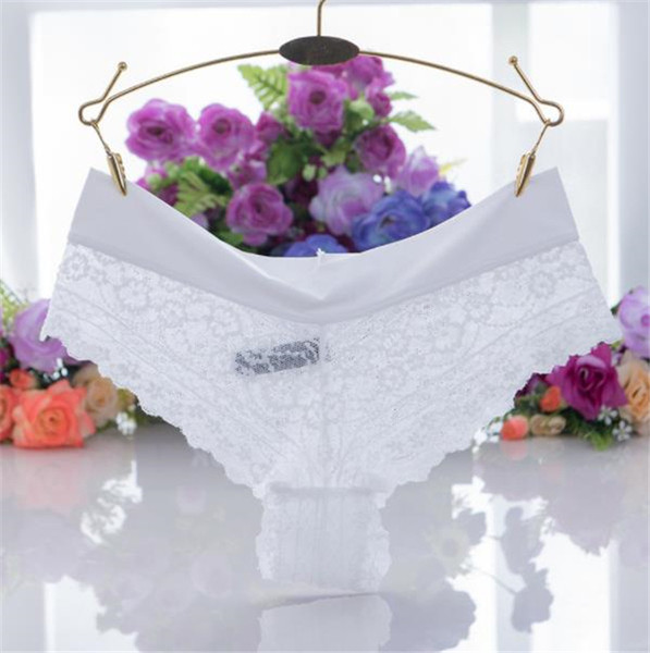 Lezser női bikini csipkéből