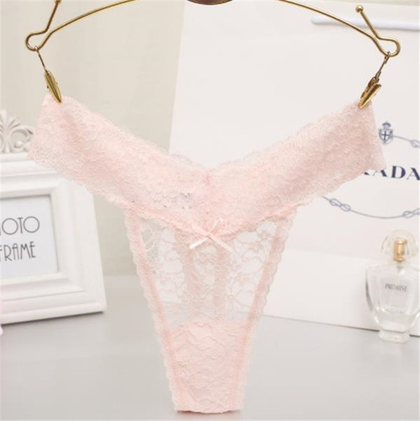 Női csipke tanga szalaggal