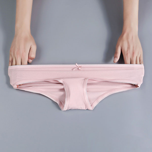 Σετ  από 4 γυναικεία μπικίνι με κορδέλα