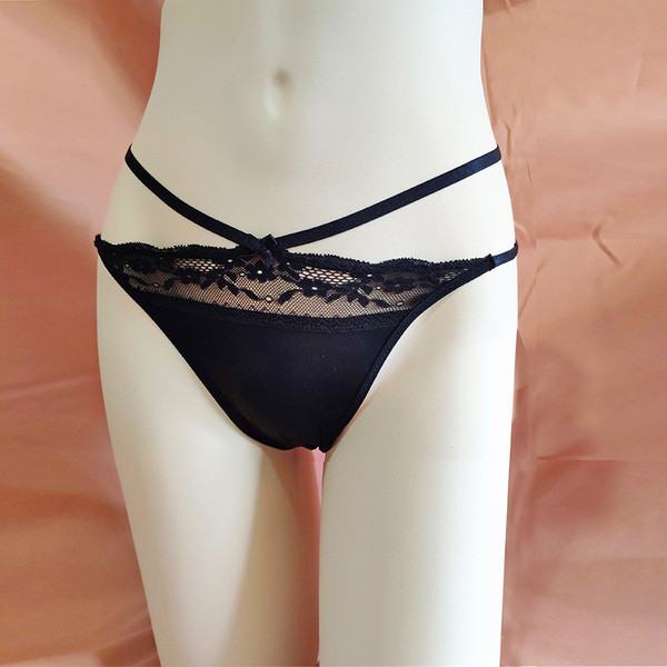 Σύγχρονο γυναικείο μπικίνι με δαντέλες