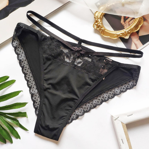 Σύγχρονο γυναικείο μπικίνι με δαντέλες