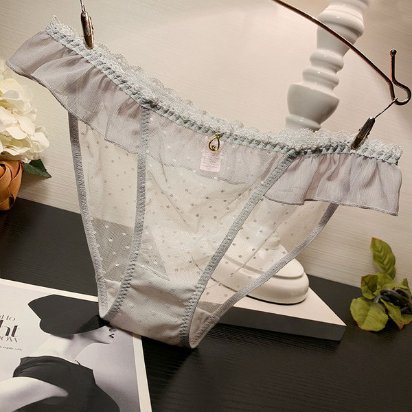 Pöttyös női bikini fém elemmel és fürtökkel