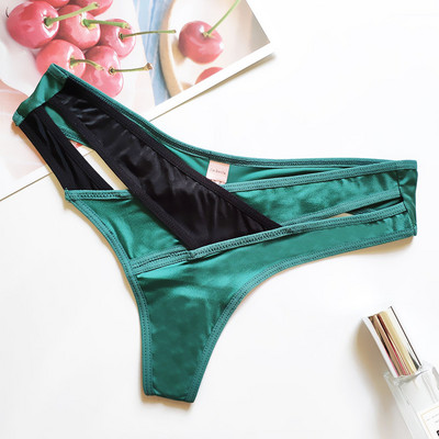 Γυναικεία στρινγκ δύο χρωμάτων με στάνταρ μέση