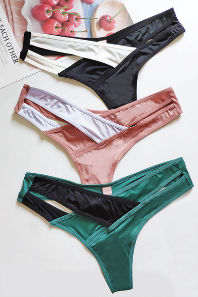 Γυναικεία στρινγκ δύο χρωμάτων με στάνταρ μέση