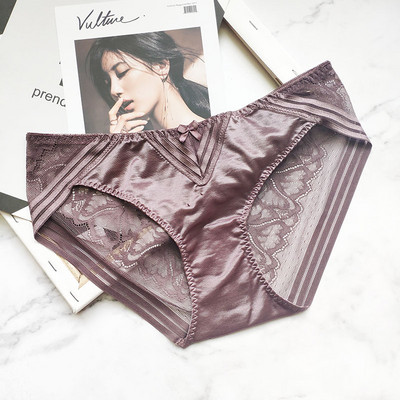 Modern női bikini új modell csipkével