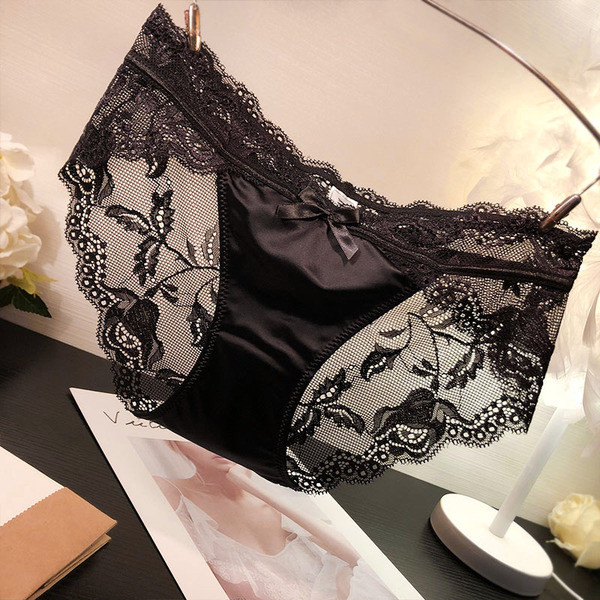 ÚJ Modell női csipke bikini szalaggal