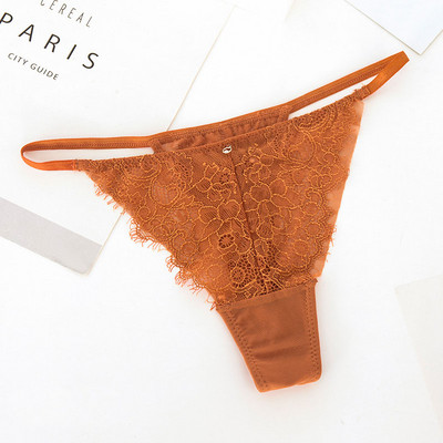 Μοντέρνα γυναικεία στρινγκ με δαντέλα και κορδέλα