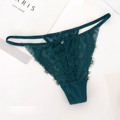 Μοντέρνα γυναικεία στρινγκ με δαντέλα και κορδέλα