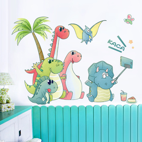 Gyermekszoba dekoráció különböző állatokkal és felirattal