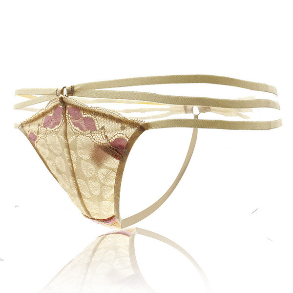 Aktuális női tangák csipkével