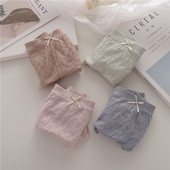 Négy pamut bikini szett csipkével