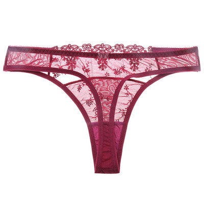 Aktuális női tangák hímzéssel