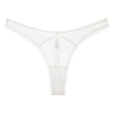 Aktuális női tangák hímzéssel