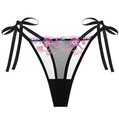 Aktuális női tangák hímzéssel