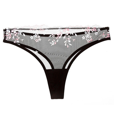 Aktuális női tangák hímzéssel