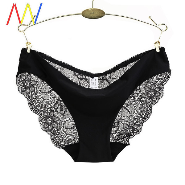 Női bikini alacsony derékkal, hátul csipkével