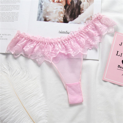 Διαφανές μοντέλο γυναικεία στρινγκ με δαντέλα