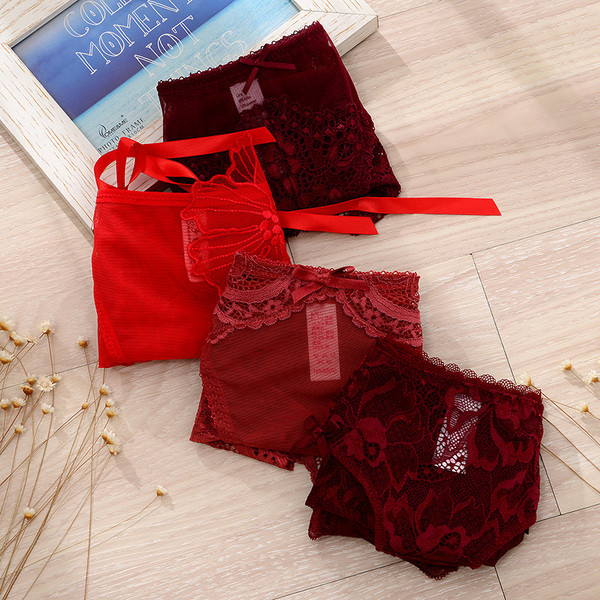 Átlátszó női bikini csipkével - többféle modell