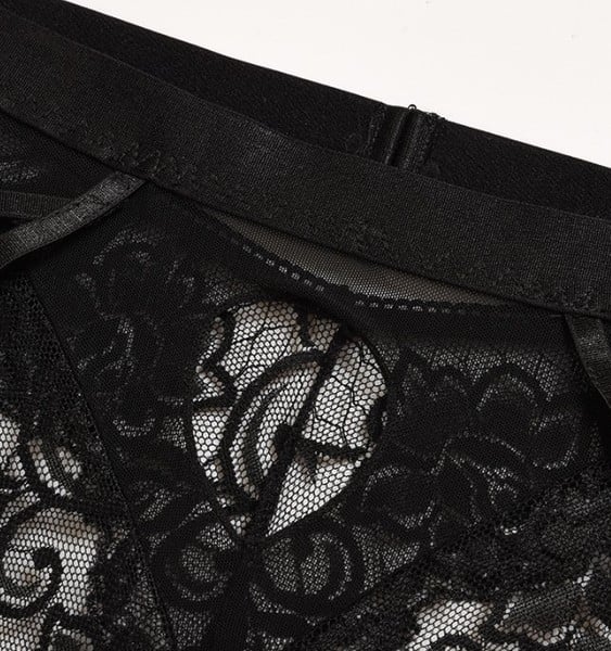 Kétrészes női fehérnemű szett csipkével