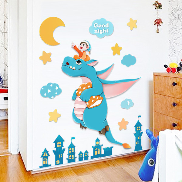 Különböző elemekkel ellátott falmatrica gyerekszobába