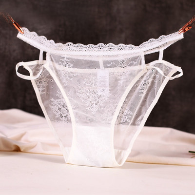 Átlátszó női bikini új modellje