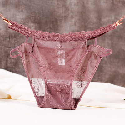 Átlátszó női bikini új modellje