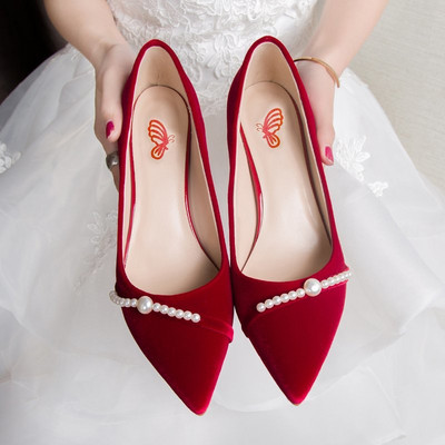 Novi model ženskih cipela model na špic sa biserima