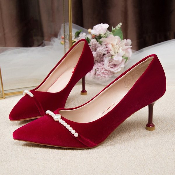 Novi model ženskih cipela model na špic sa biserima