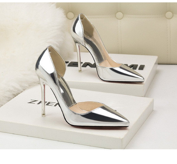 Γυναικεία έκο δερμάτινα παπούτσια με ψηλά τακούνια  από οικολογικό δέρμα