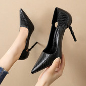 Stílusos női cipő eko bőrből, magas sarkú cipővel