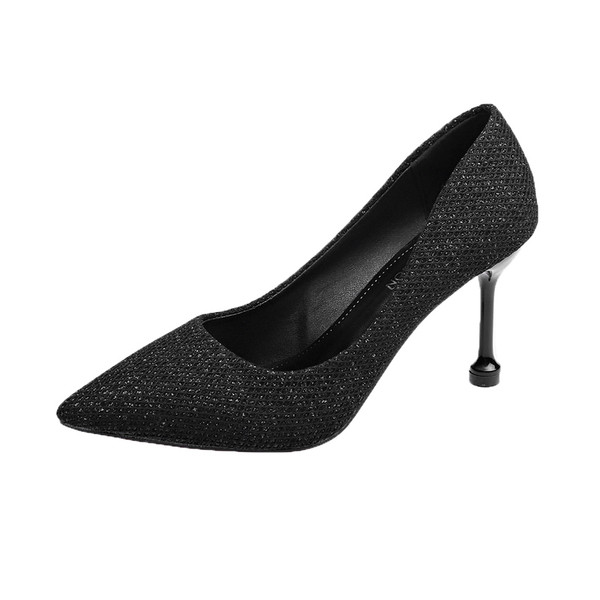 Fekete női cipő magas sarkúval, fényes hatással