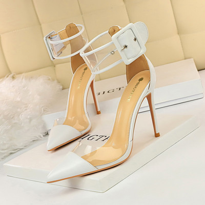 Stílusos női cipő hegyes modell magassarkúval-10 cm