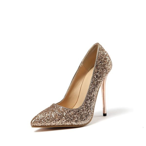 Μοντέρνα γυναικεία παπούτσια με ψηλά τακούνια και μπροκάρ