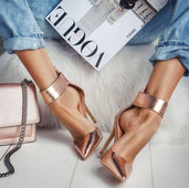 Öko bőrből készült, aranyszínű női cipő, 12 cm-es sarokkal