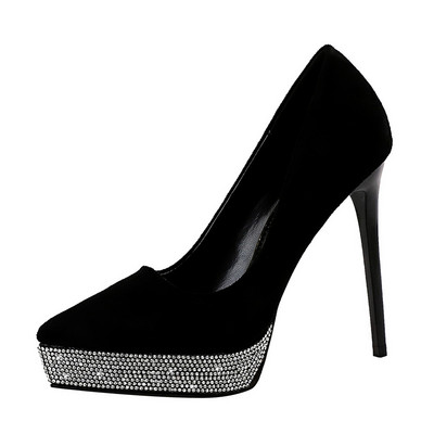 Női velúr cipő, platform és magas sarkú cipő