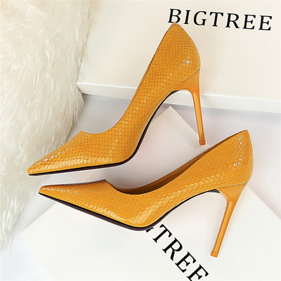 Női bőr cipő magas sarkú-9 cm