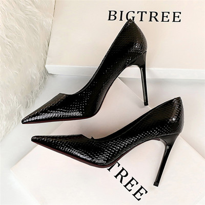 Női bőr cipő magas sarkú-9 cm