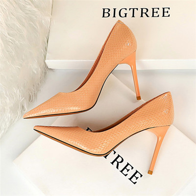 Női bőr cipő magas sarkú-9 cm