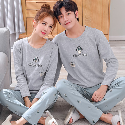 Kelių modelių pižamos vyrams