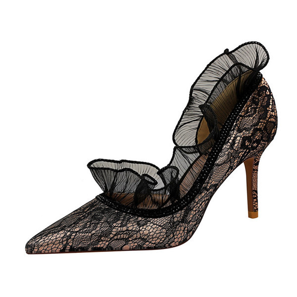 Stílusos női cipő hegyes tüll modell